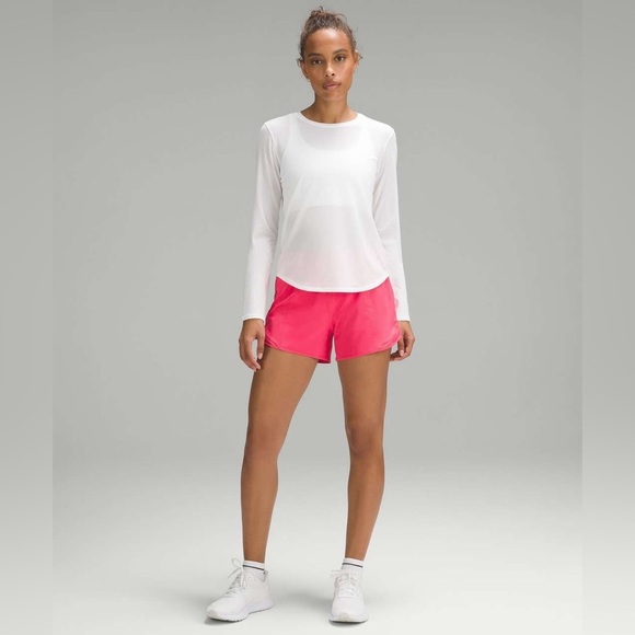 C - Lululemon Hotty Hot High-Rise Lined Short 4"
Lip Gloss - Picture 4 of 7